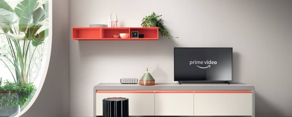 Mercan Kırmızısı Scav 514 mat lake açık cepheli duvar ünitesi Grey Plus laminat köprü.