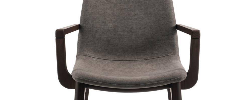 SEDIA BOUTIQUE CON BRACCIOLO Pag 14 B