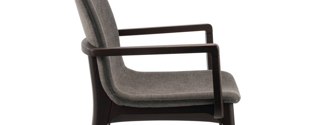 SEDIA BOUTIQUE CON BRACCIOLO Pag 14 C